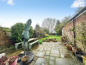 Photo 7- click for photo gallery